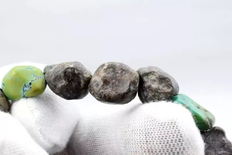 教你一秒钟识别6种爆款假珠宝,五种高大上伪珠宝玉石