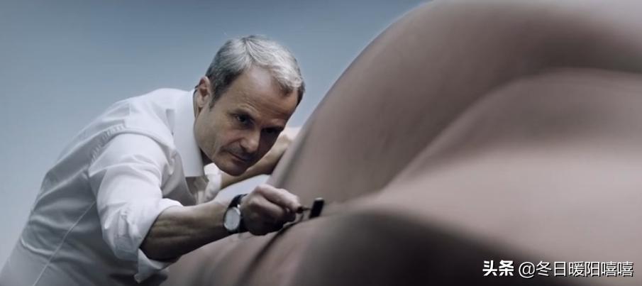 深入“黑水晶”，揭开智能超跑的神秘面纱