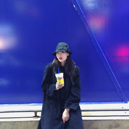 韩国带货女王明星,泫雅现在衣品