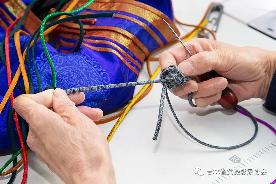 蒙古族服饰第四批非物质文化遗产,蒙古服饰非遗现状