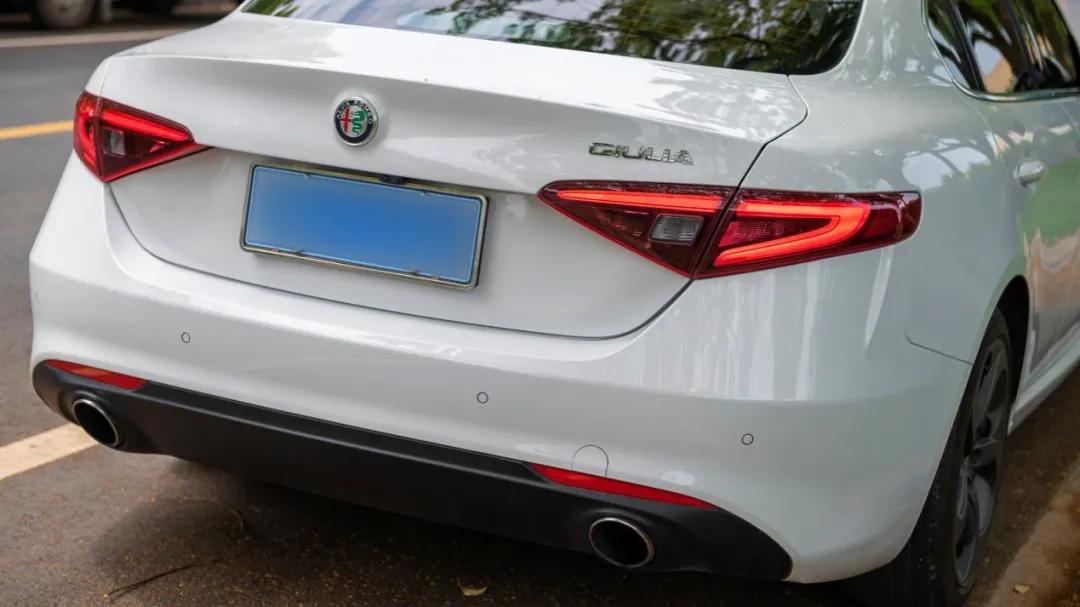 意大利风情满载的阿尔法罗密欧Giulia,还有个名字叫做“勇气”