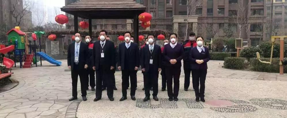 疫情无情人有情爱心蔬菜送一线,疫情无情人有情超市平价回馈顾客