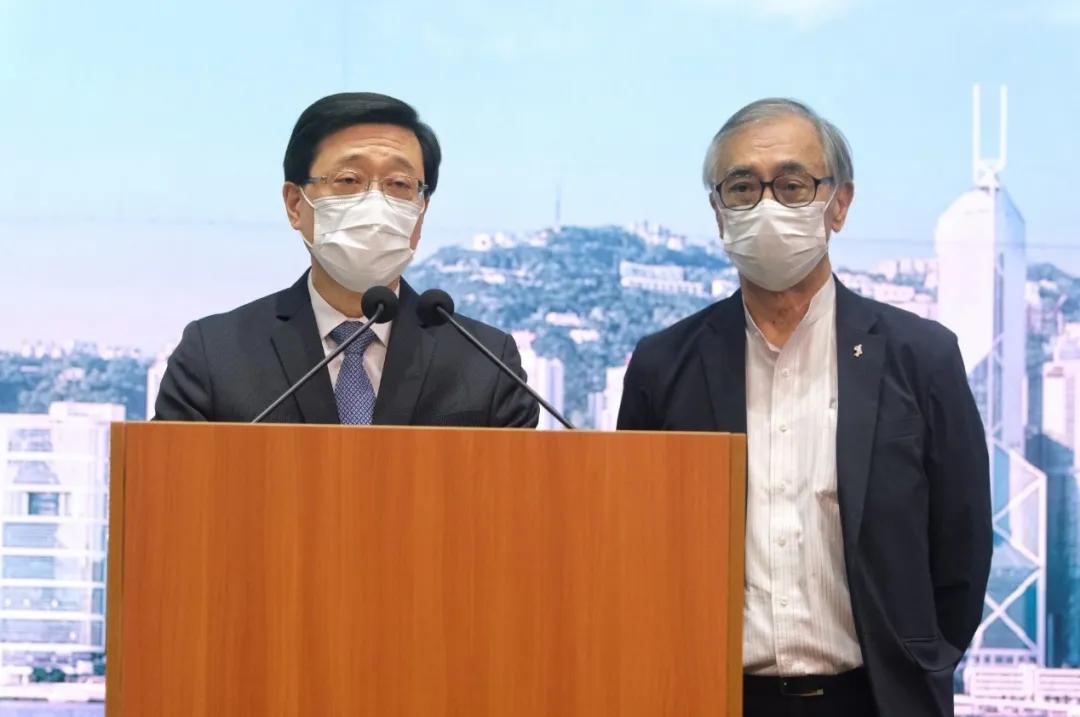 大陆军机飞台台军警告驱离,台军机被驱逐台媒反应