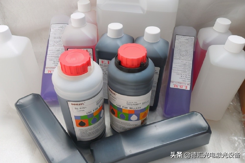 打码机激光喷码机哪个好用,光纤打码机和激光打码机一样吗