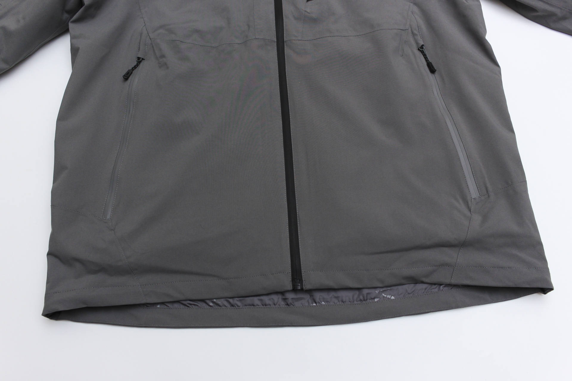 好看又好穿的冲锋衣测评,适合日常穿的户外冲锋衣