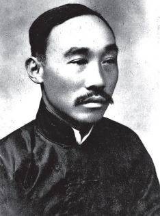 *德朱**满树苹果丢了，陈赓和*锡联陈**总是去串门，有人告密：他俩偷的