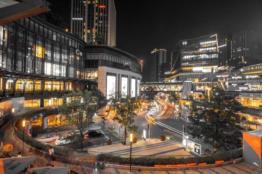 从网红到明星成功案例,天空雲镜