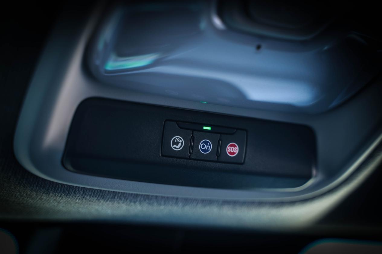 雪佛兰创酷2019款335t潮版讲解,雪佛兰创酷2019款335t尊版