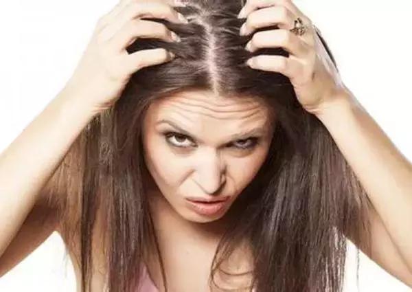 遗传性脱发还能治吗？脱发最应该注意的那些事，今天全都告诉你