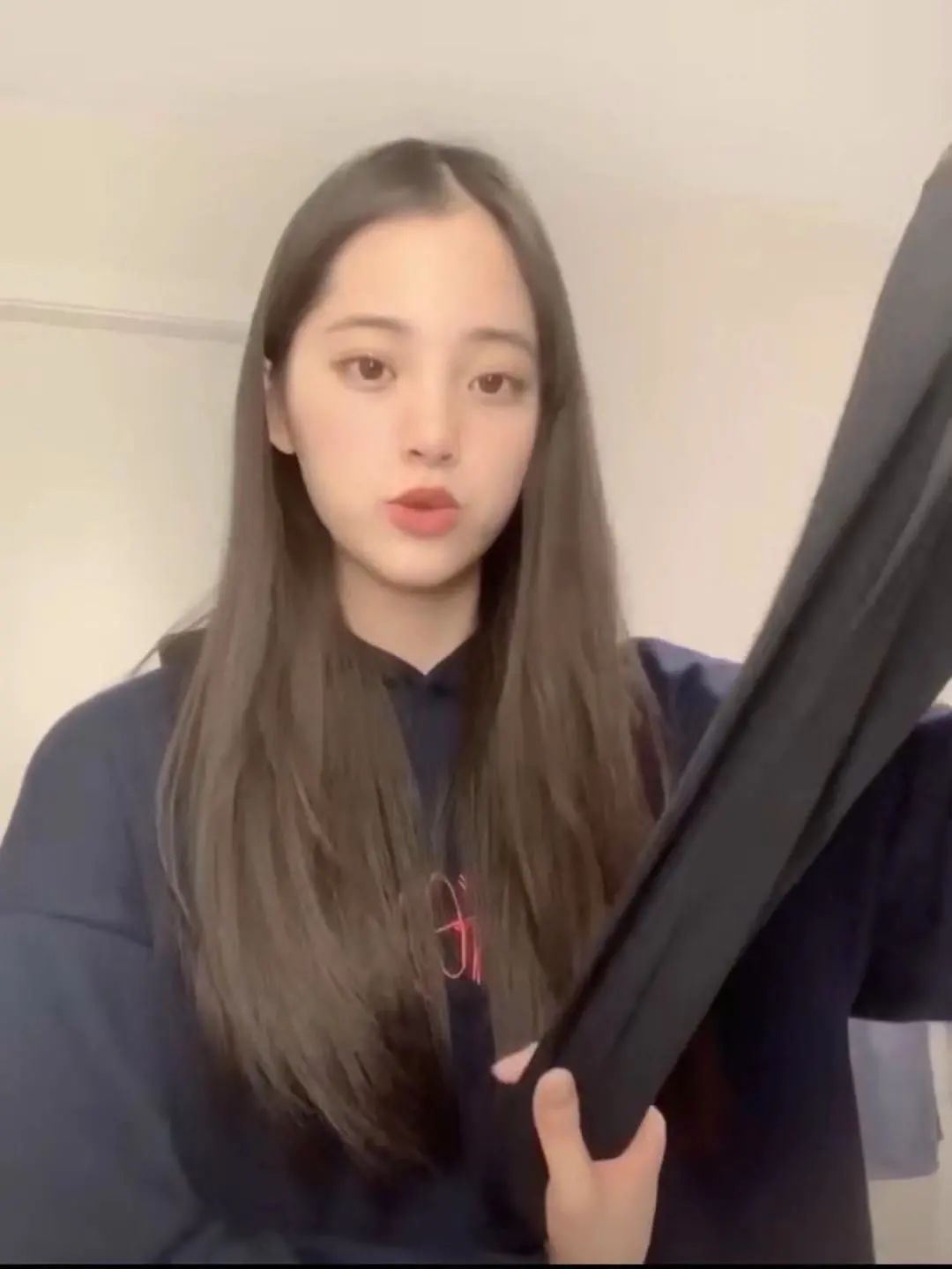 腿精杨幂居然出了瘦腿教程,腿精杨幂穿搭