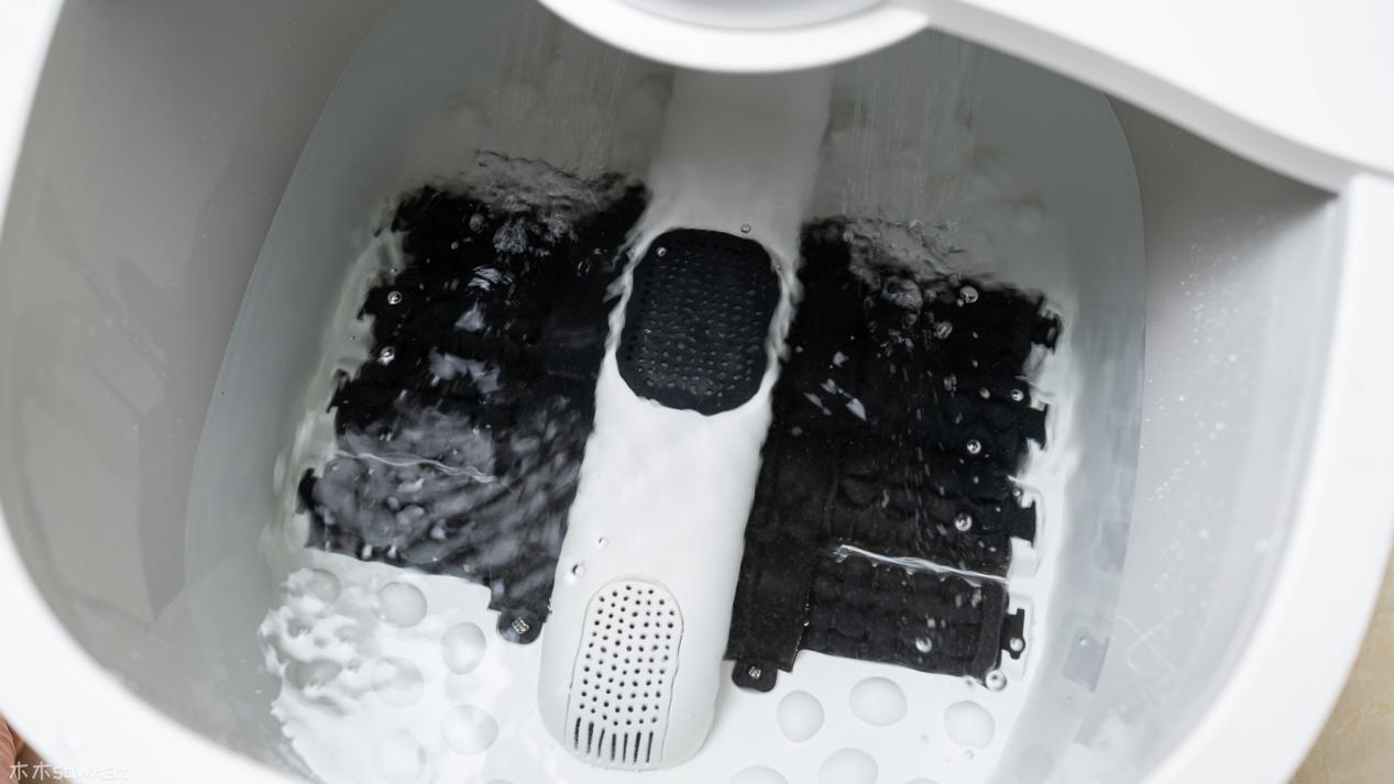 蓓慈足浴盆好用吗,给媳妇简单放松按摩