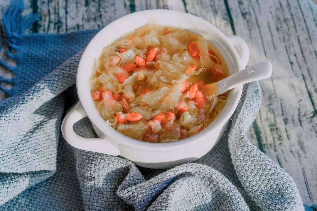 小米加一物对身体有什么好处,小米和什么煮最好养胃