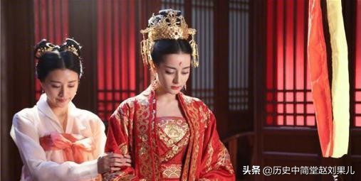 古代灵蛇髻发型女子,灵蛇髻飞天盘发教程