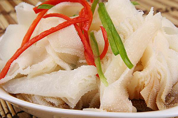 牛肚和牛百叶分别是牛的什么部位,牛百叶是牛的哪个部位的肉