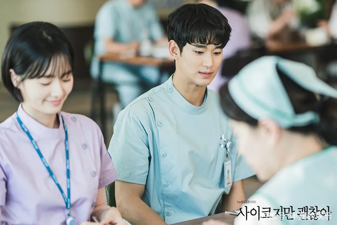 又一部很火的剧,虽然是精神病但没关系韩剧完整版