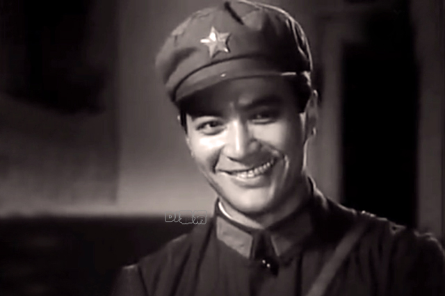 罕见老照片80年代男星,80岁老戏骨全部照片