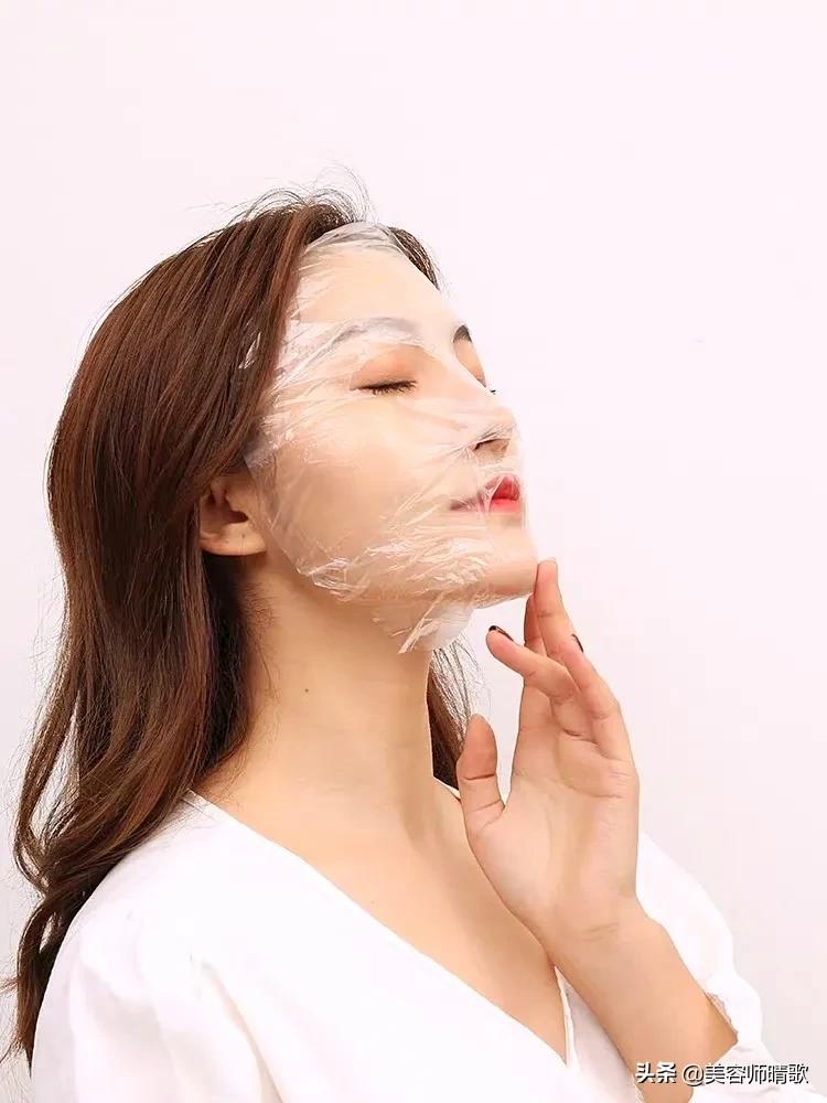 做1次水疗10次深层补水,一次性面膜做水疗灌肤教程