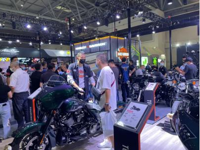 全国各地摩友齐聚重庆,2020重庆摩博会摩友狂欢夜