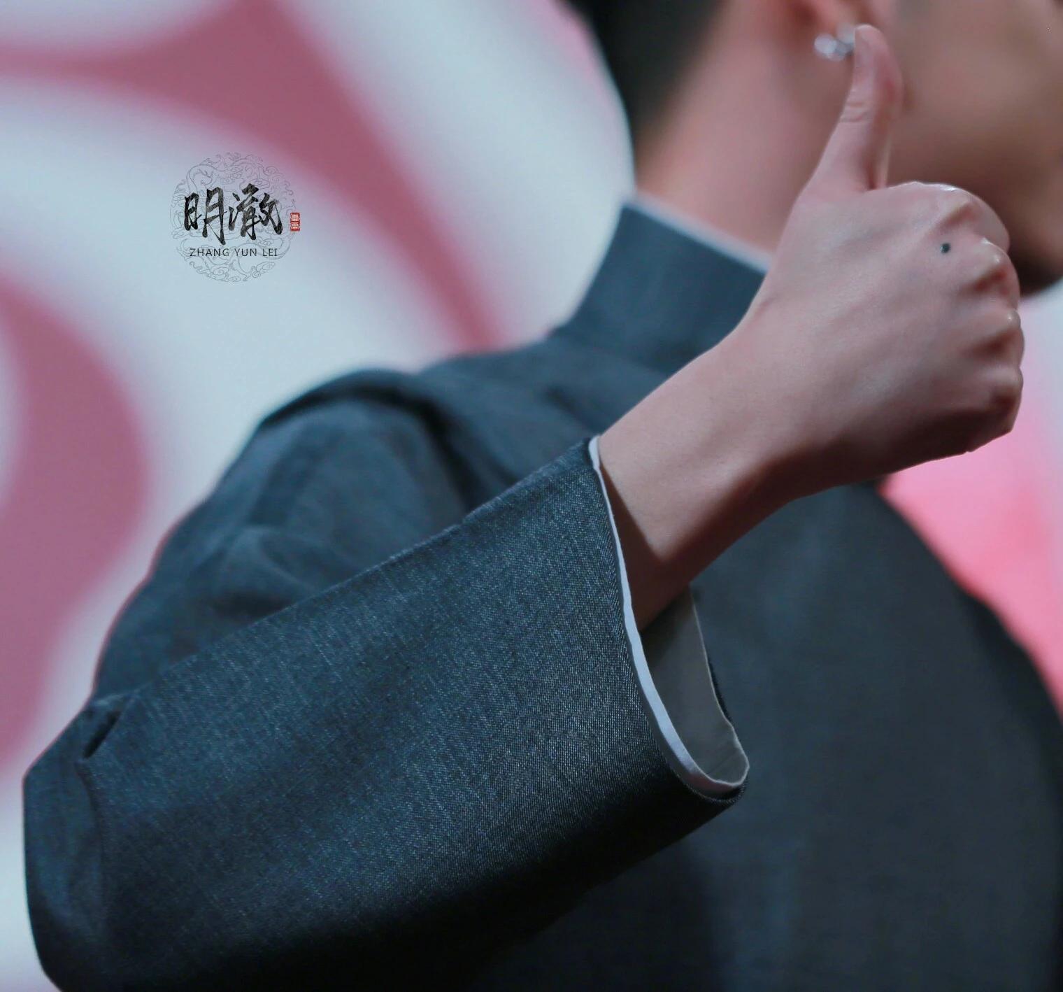 张云雷换了发型才火的,张云雷不忍直视自己的发型