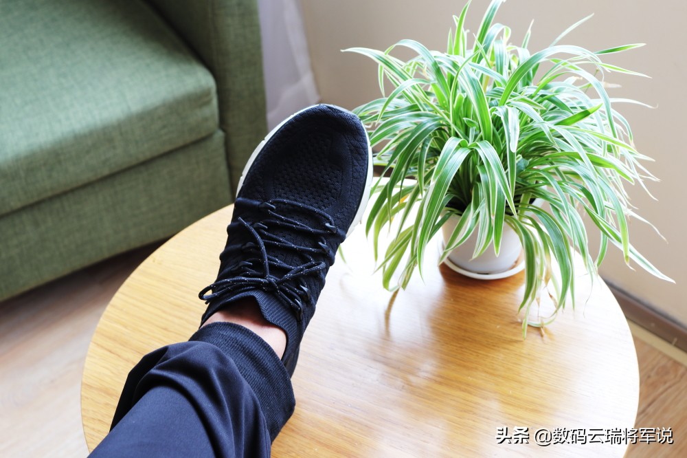 耐克阿迪鞋舒适感,舒适感好不累脚的鞋