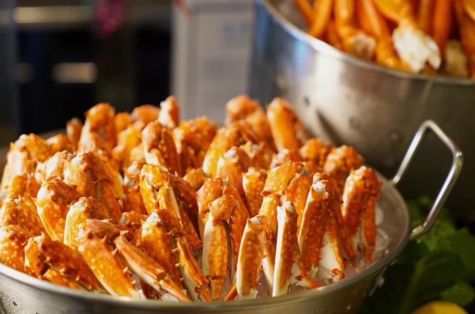 海口希尔顿酒店海鲜自助餐费用 (希尔顿海岛度假放松)