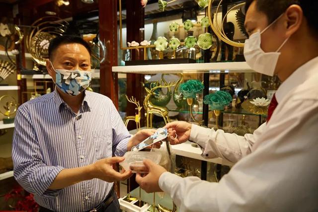 万菱广场复市!120万种商品工厂成本价,国际淘宝圣地回来了!