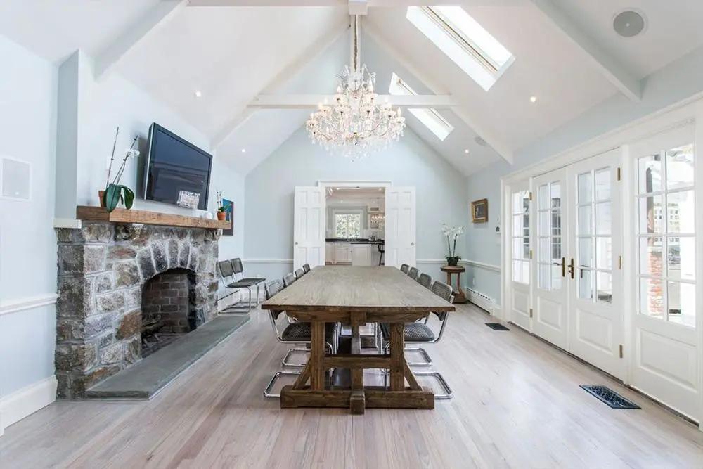 穿prada的时尚女魔头原型,穿prada的时尚女魔头