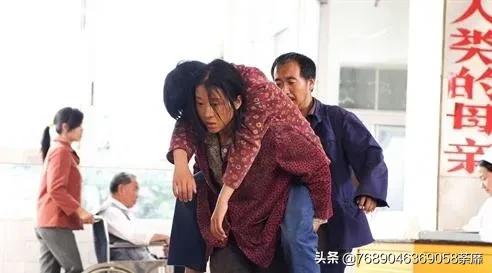 伟大母爱让人泪奔,母爱是伟大的可是现实是残酷的