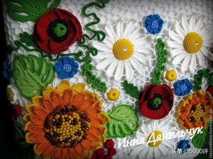 爱尔兰钩花拼出来的包包时尚大气