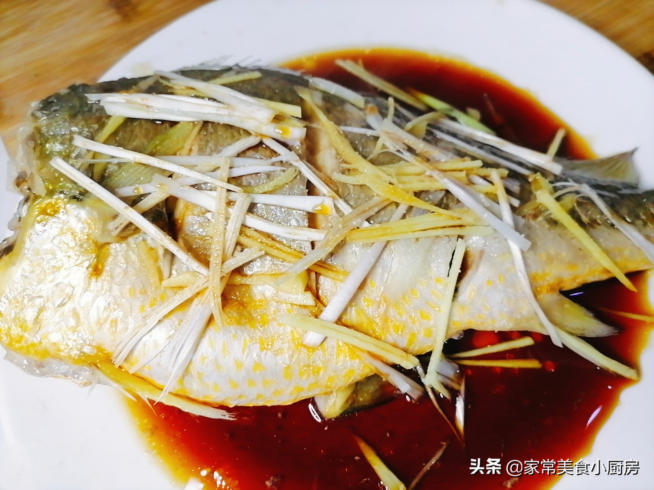 简单清蒸大黄鱼的最佳做法,清蒸大黄鱼怎么做最好吃