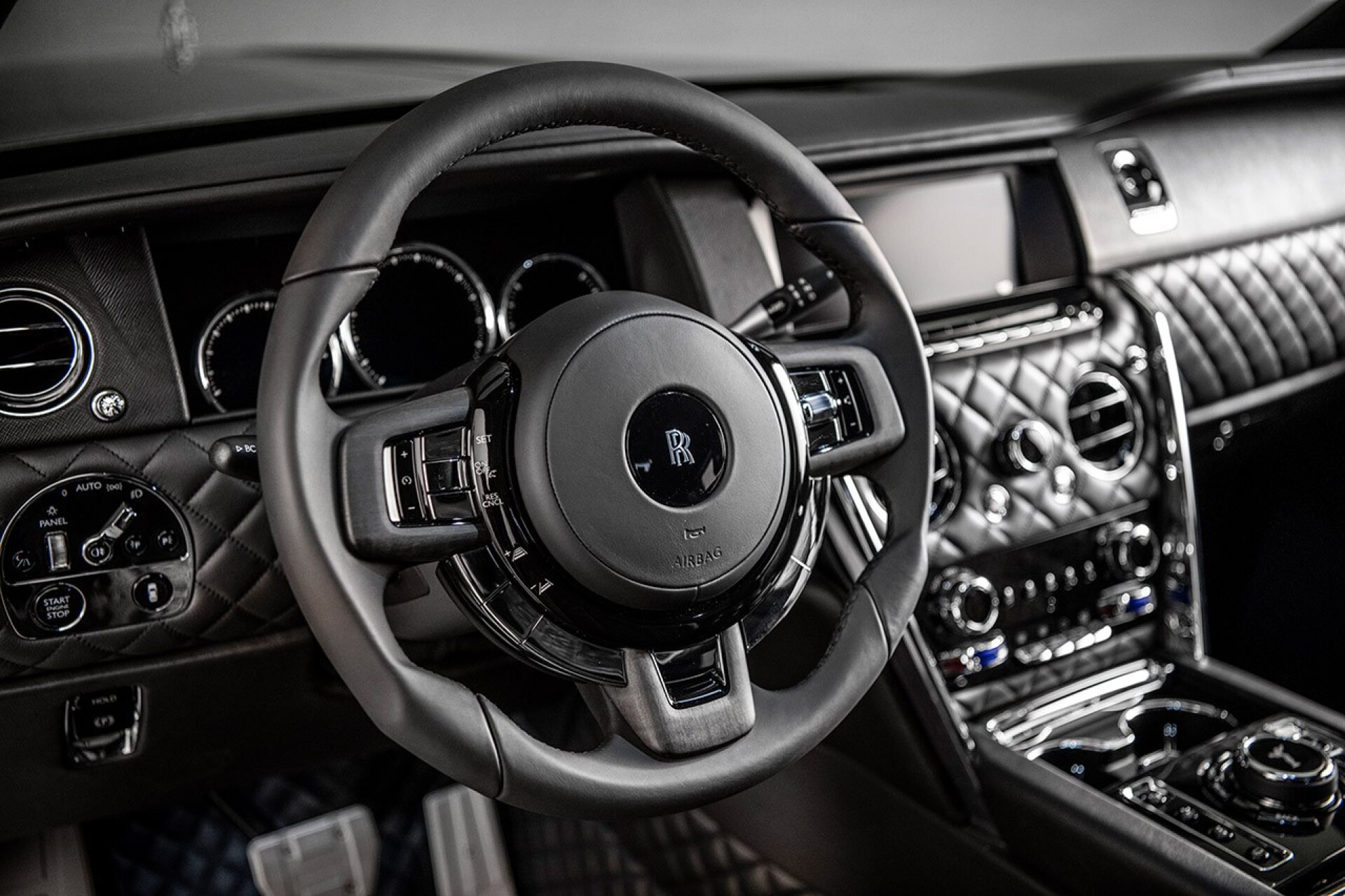 鍔虫柉鑾辨柉瓒呴叿杞﹀瀷,鍔虫柉鑾辨柉鍢诲搱