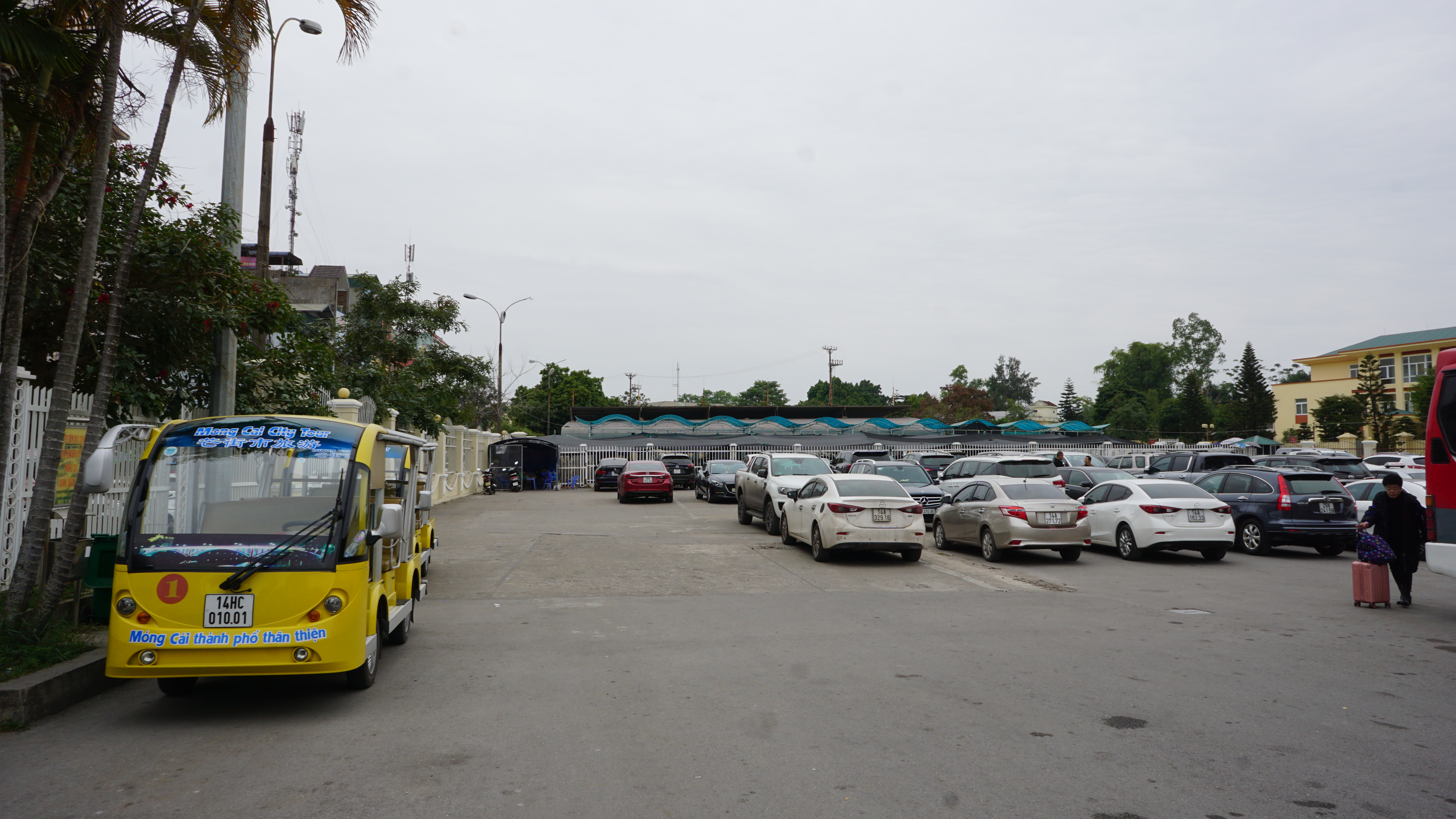 从北海一路开车到越南，都遇到了什么？