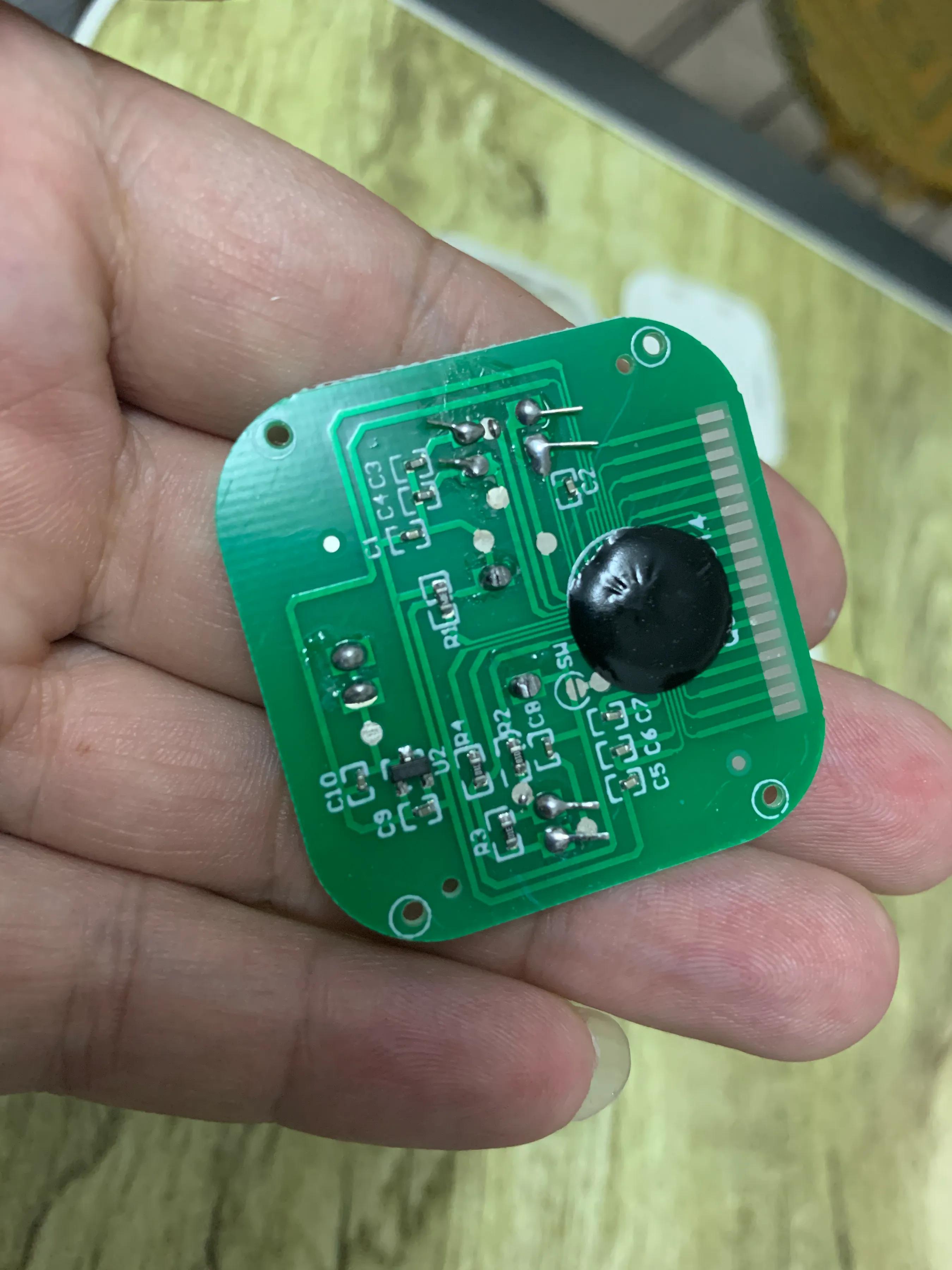 德力西电子温湿度计拆解,德力西电子温湿度计