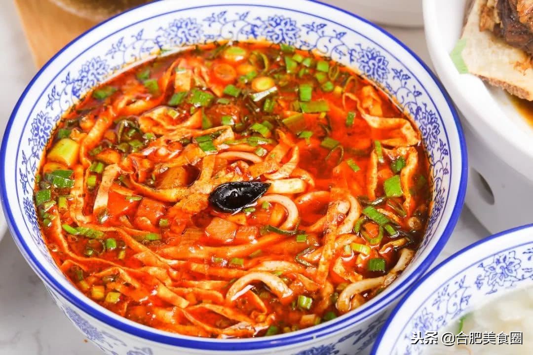 国购三楼小酒馆,国购3号门二楼