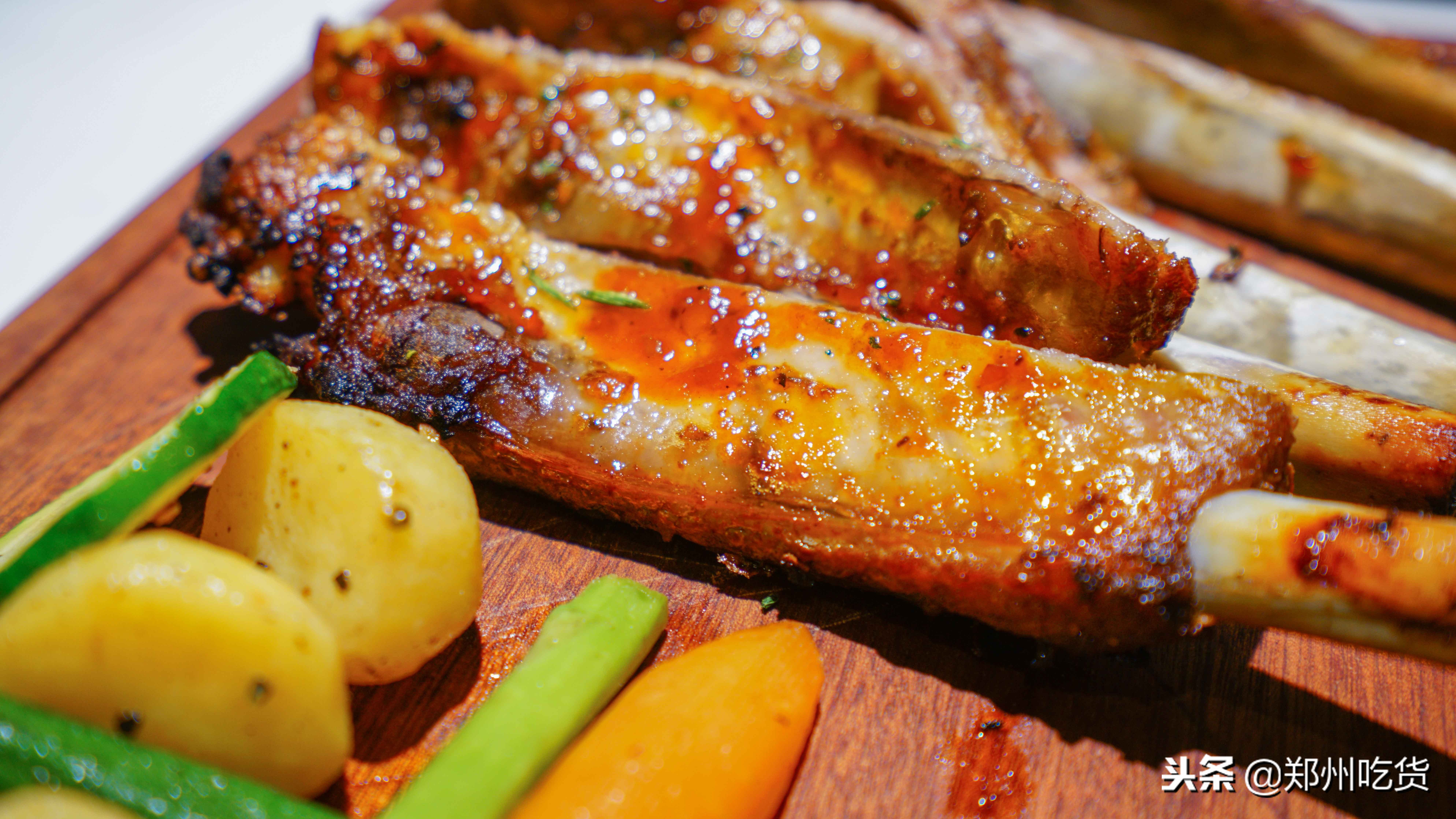 走进这家店，闪现到巴黎！满足你的少女心，治疗你的直男癌！