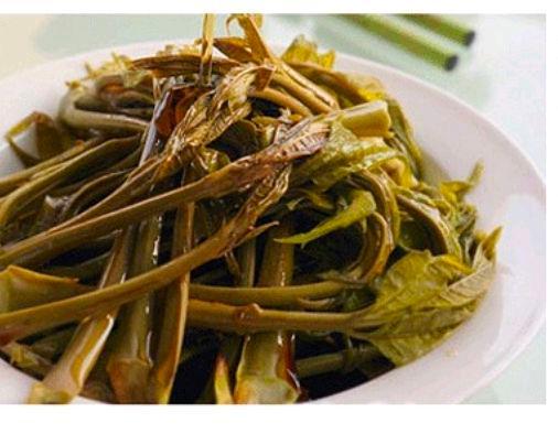 三月香椿芽的做法,当下季节最美味美食香椿芽
