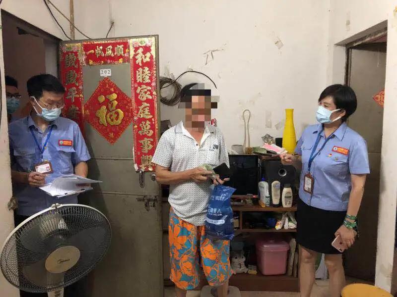 灏忕綉鏍煎ぇ娓╂殩,灏忕綉鏍兼俯鏆栧ぇ姘戠敓