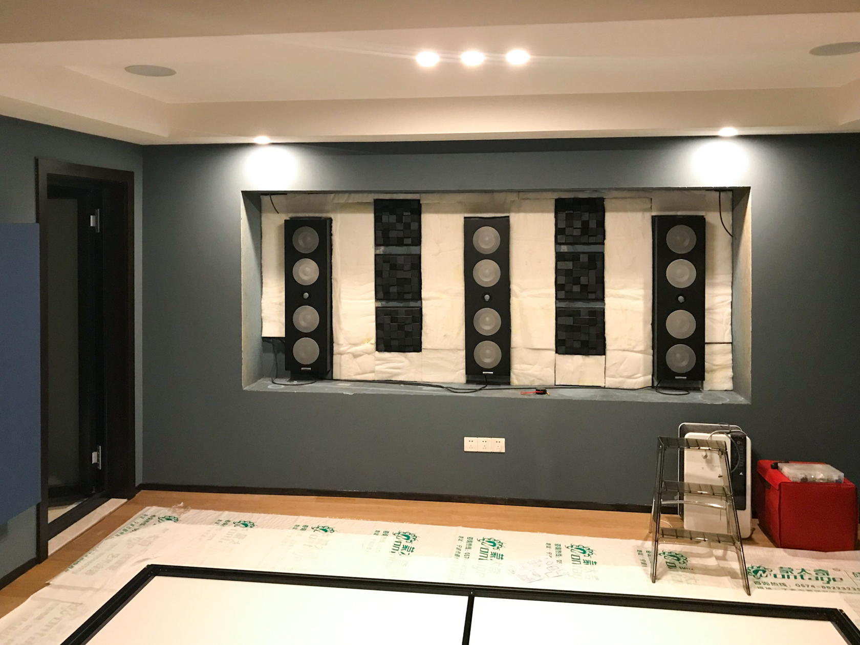 家庭影院如何做才能有好效果,如何拥有一个家庭影院