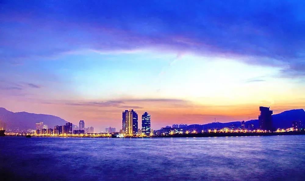 7月天津飞三亚往返机票团购,9月天津出发特价机票往返