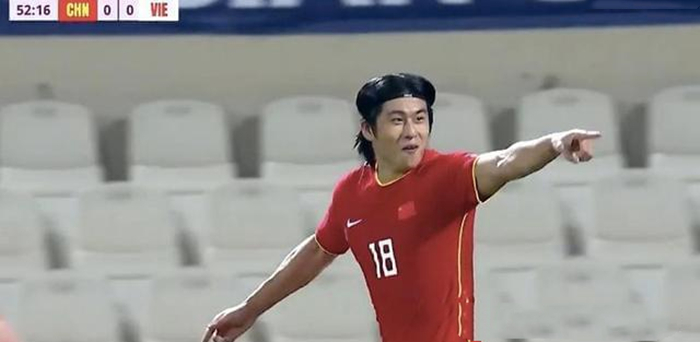 李铁回应武磊比赛视频,武磊否认绝杀