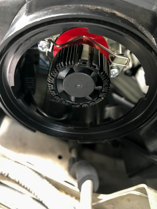 宜事达led车灯好不好,宜事达led车灯