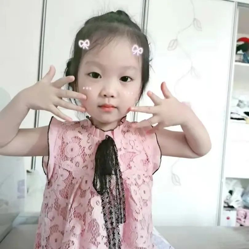 小女孩白血病很懂事放弃治疗,小女孩患白血病主动提出不治