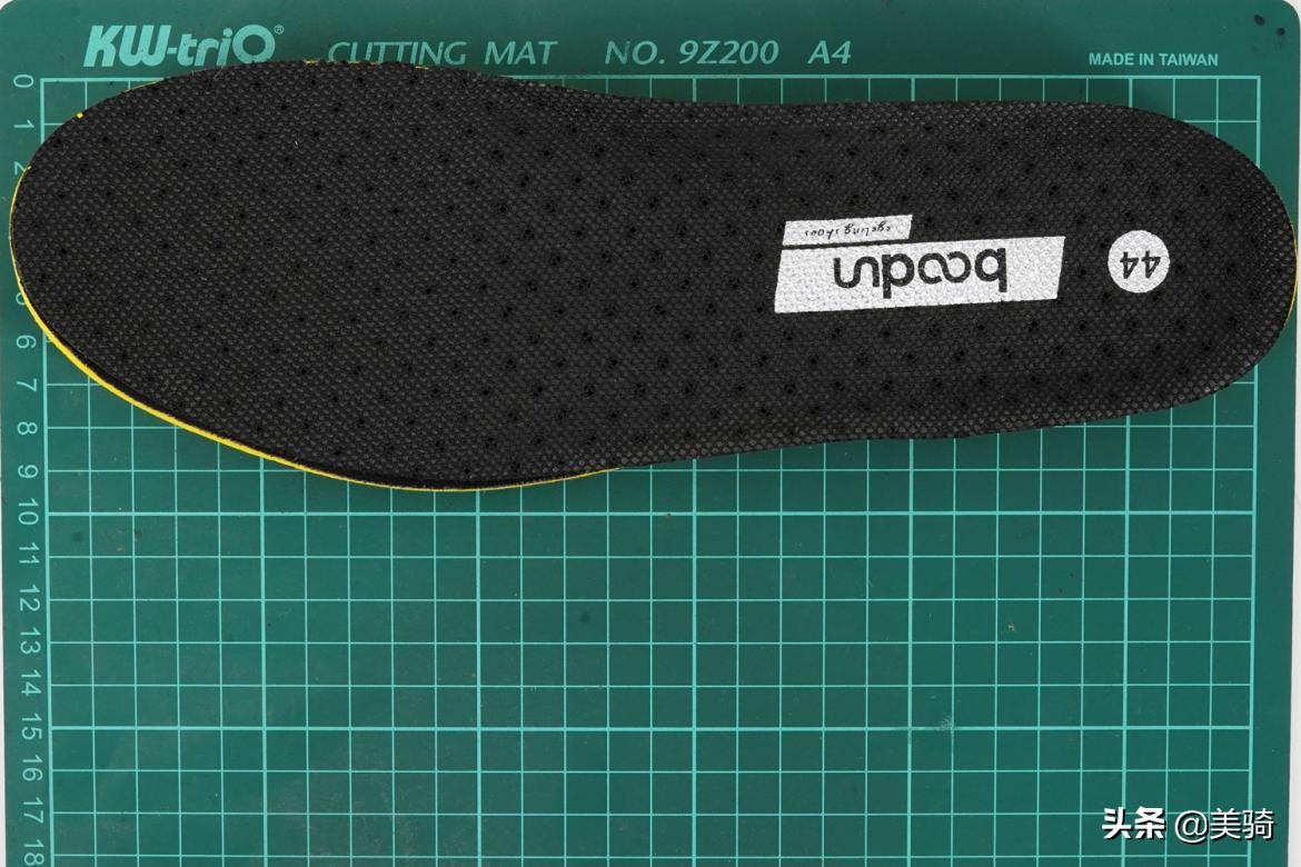 国产抗造碳底锁鞋推荐,入门公路锁鞋品牌推荐