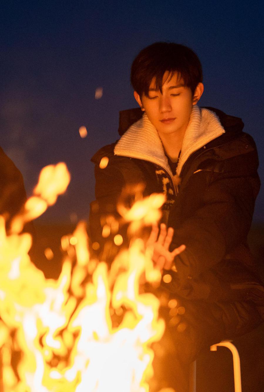 王源的运动技能,王源能歌善舞