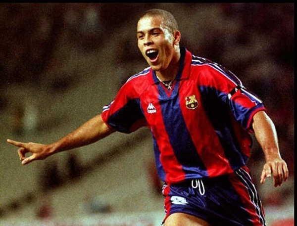 世界足坛群星璀璨的时代,世界足坛发展