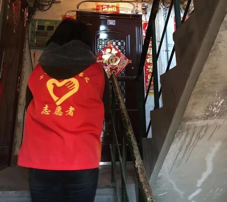 「志愿服务」联防联控显担当，志愿服务展风采