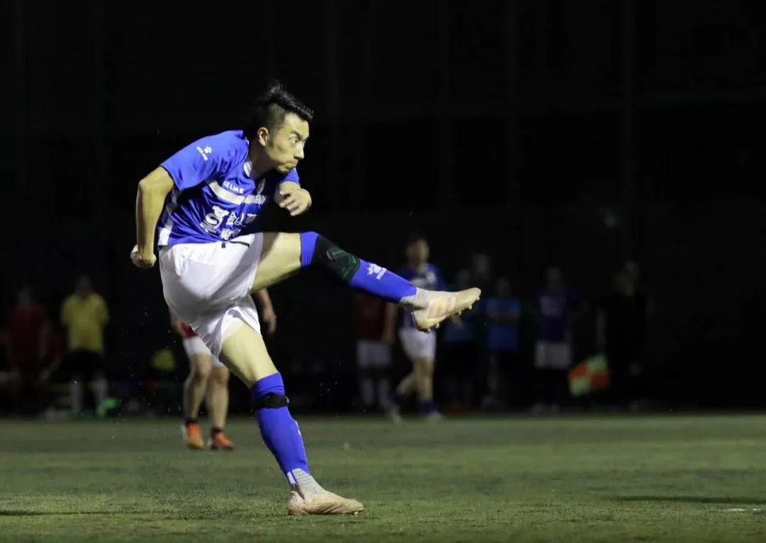 蔡惠强「那些与足球同呼吸共命运的日子」