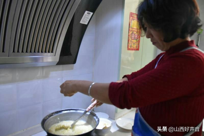 山西阳泉特色面食蒸不烂,阳泉郊区早餐鸡蛋饼
