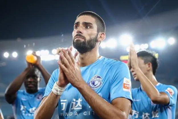 足协重金引援,足协2亿引援费用