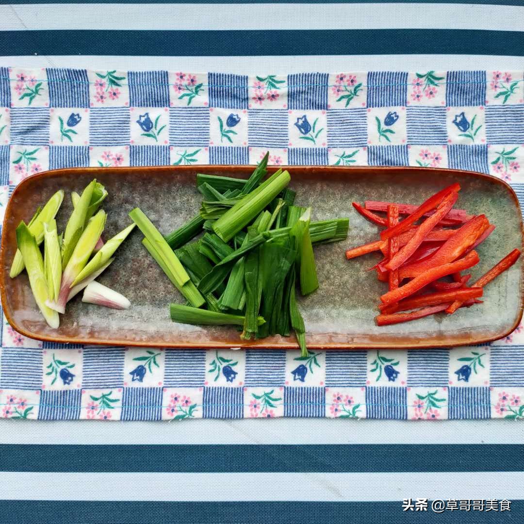 下饭菜香脆笋咸菜做法,家常爽口笋丝